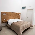 Maison d'hôtes Residenza Nascari A Cavour Naples