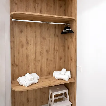 Residenza Nascari A Cavour 3* Nápoly